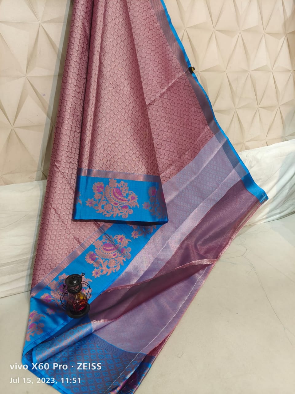 Dual color of turquoise banarasi kora muslin saree – Thokai