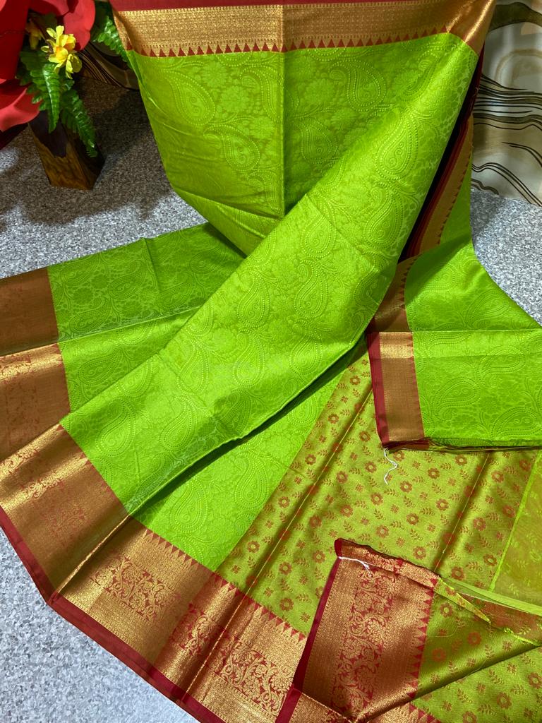 Banarasi Kora Muslin Silk Sarees, 5.5 m (separate blouse piece) at best  price in Varanasi